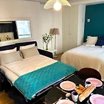 Cozy Stay near LOUVRE&St Germain Près Aldaro